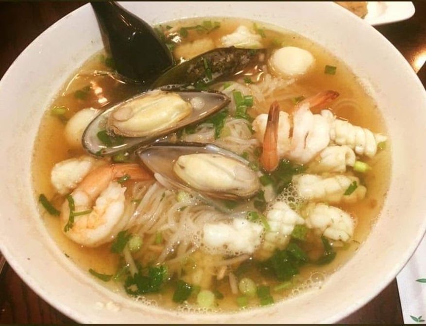 Buddha Thai Bistro by null