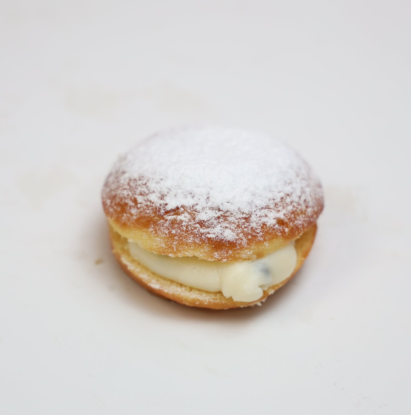 Dough In The Box DONUTS - Marietta by null