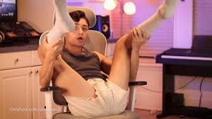 Solo twink uses dildo cumshot pornhub gay jpg x Twink dildo sex