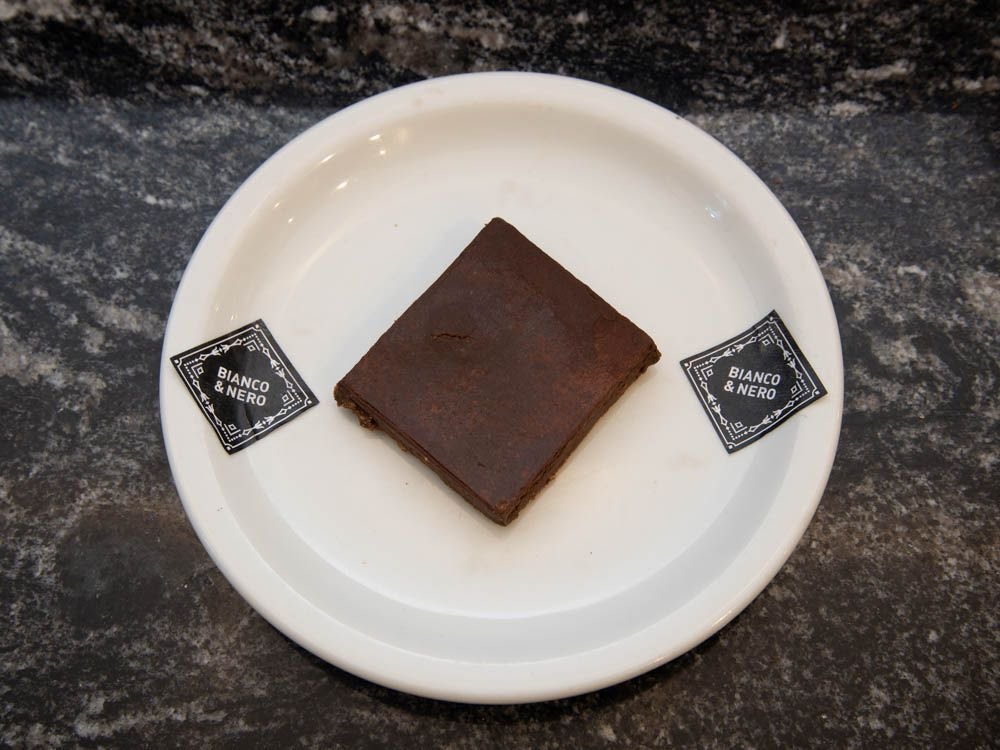 Bianco & Nero Arístides by null