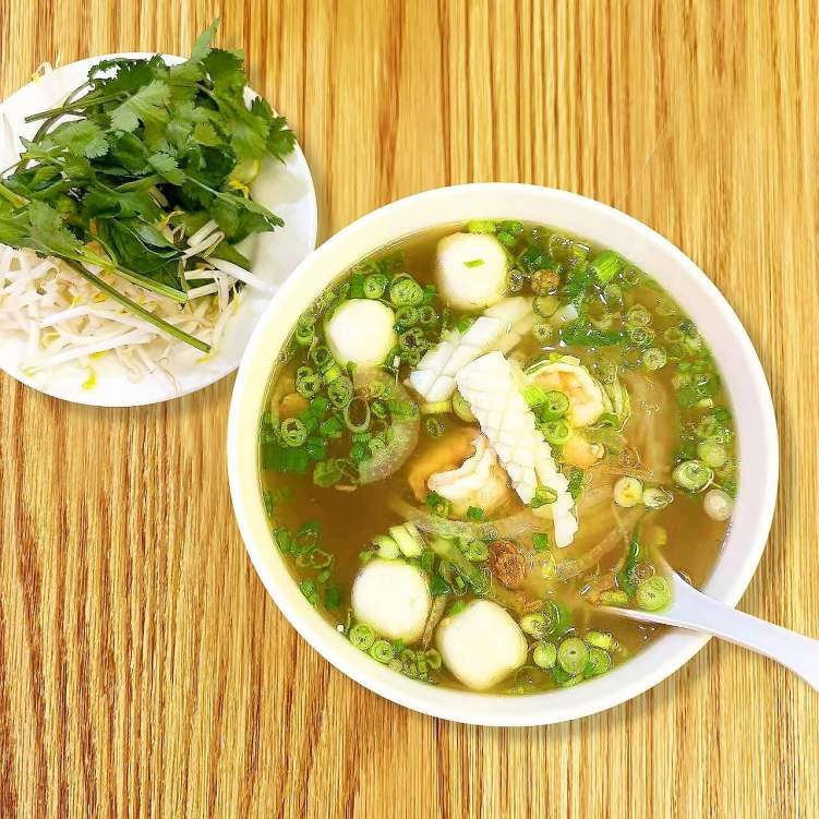 Mai's Vietnamese Restaurant by null