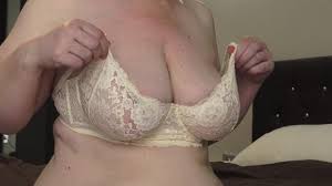 Easaatbwx kakl i qijy jpg x Big saggy natural tits