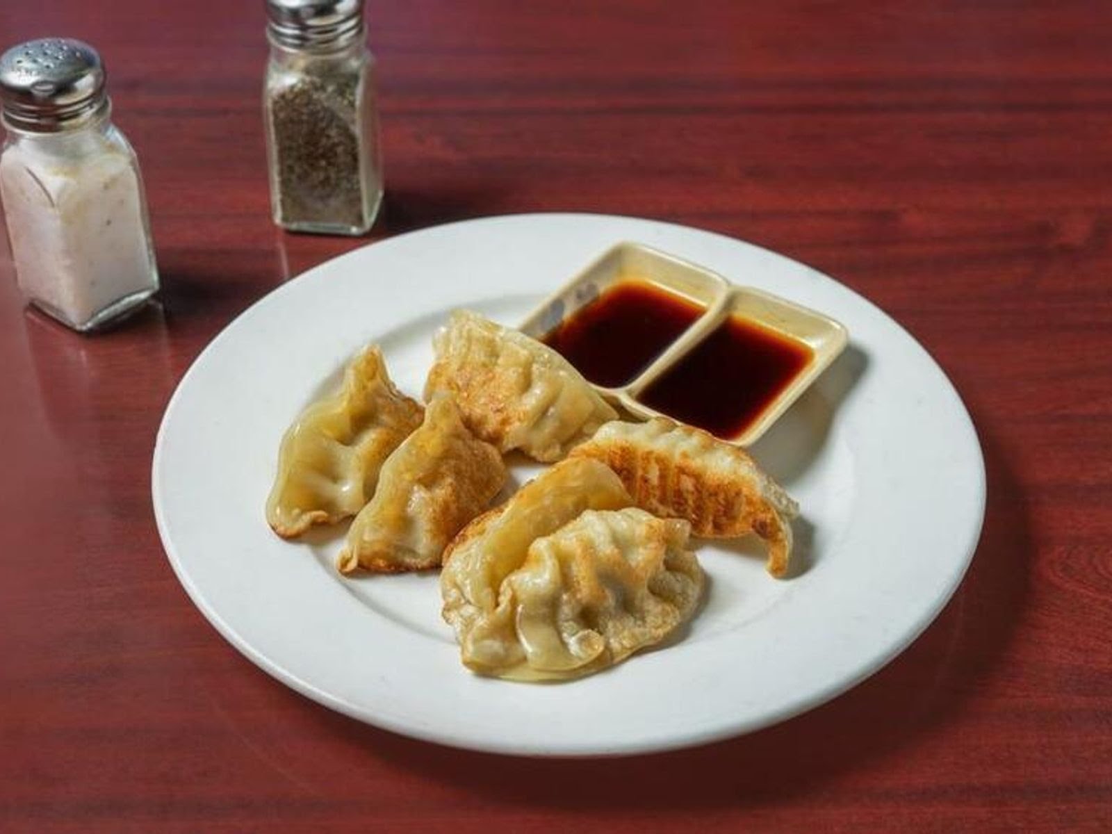 T Jins Restaurant by null