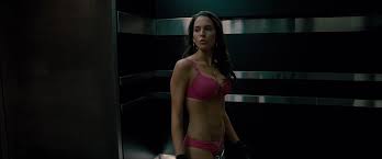 Elizabeth banks sexy the year old virgin jpg x Elizabeth banks sexy