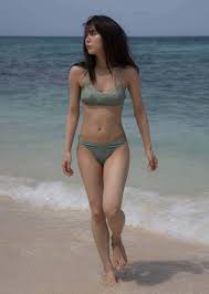 スレンダー|スレンダー（slender）の意味・発音、カタカナ英語としての使われ方 | 英語学習サイト・エイゴマ