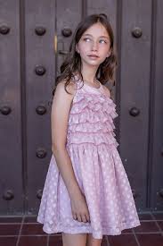 niñas|Niñas con la parte superior del bikini: ¿moda o hipersexualización?