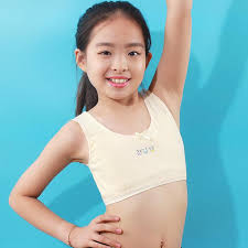 ジュニア下着モデル|補正下着ブランドモモフルが、発展途上のフェムケア市場に参入した理由とは。“おりもの”に特化した吸水ショーツの誕生秘話と実現したい未来の形