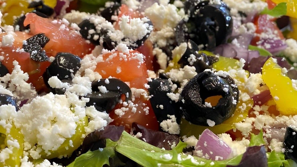 2N1 Salad Bar and Grill by null
