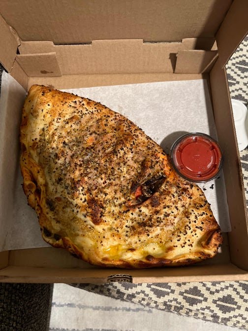 Paradise Pizza by null