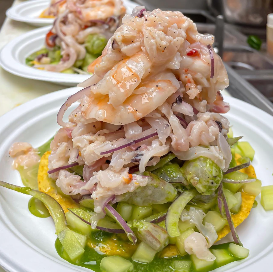 Mariscos el submarino by null