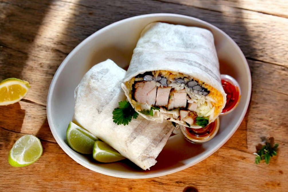 Captains catch food truck by null