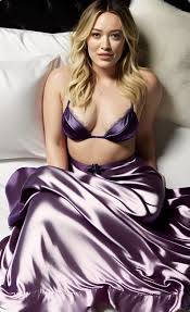 Hilary duff contacts the fbi over fake nude photos jpg x Hilary duff