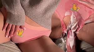 Eaf ggaaawavb razpwcpzgw yhm jpg x Dick rubbing