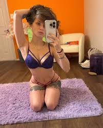 Tabby ridiman|1 or 2? 🤔🌸🫧🌈