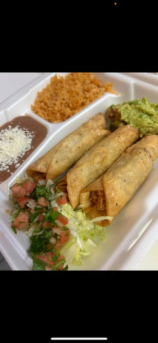 Los Primos Mexican Grill by null