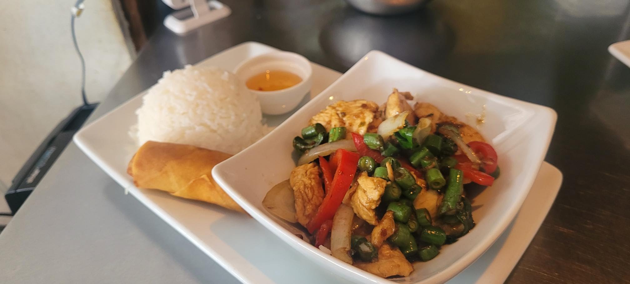 RIZE THAI SUSHI by null