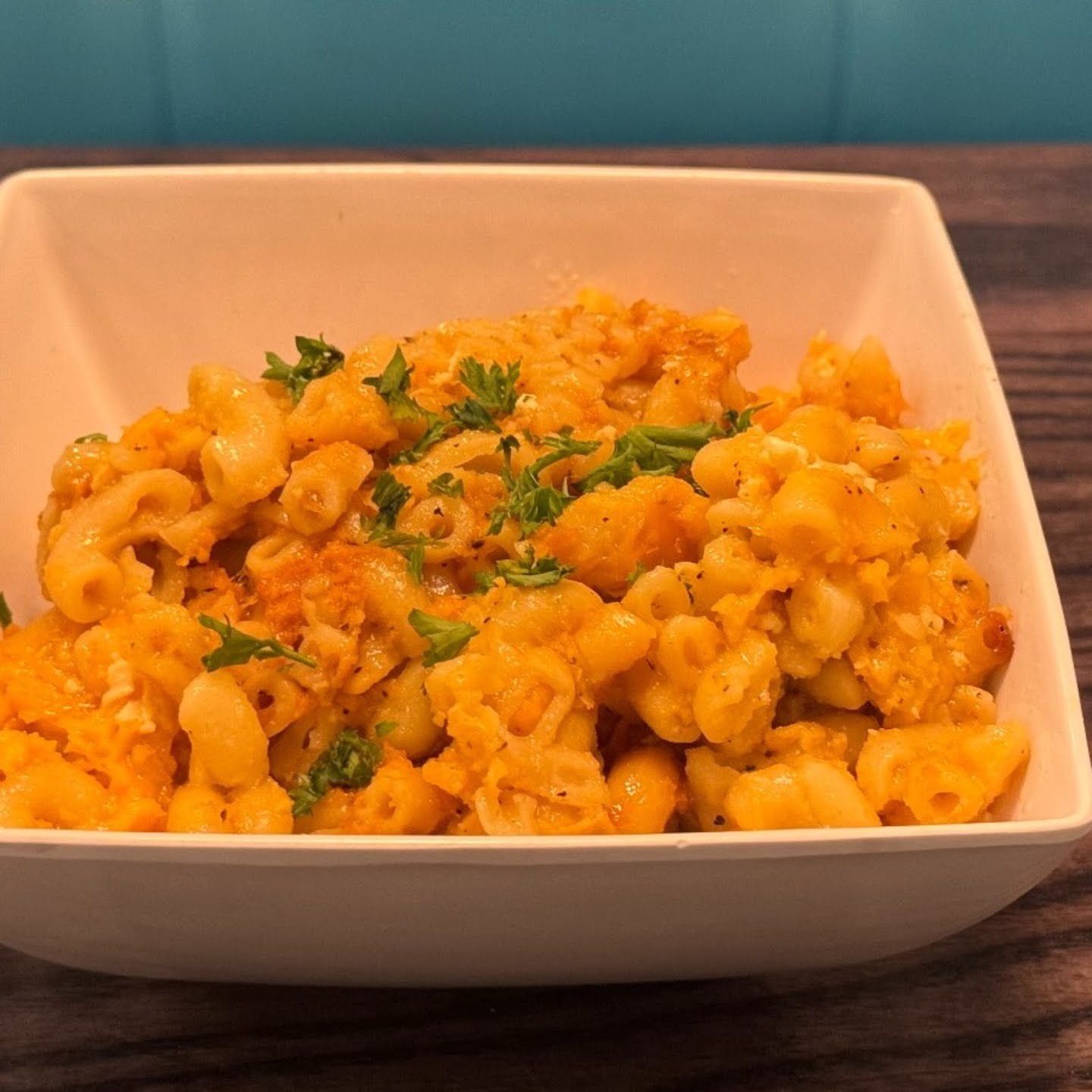 Val's Restaurant by null