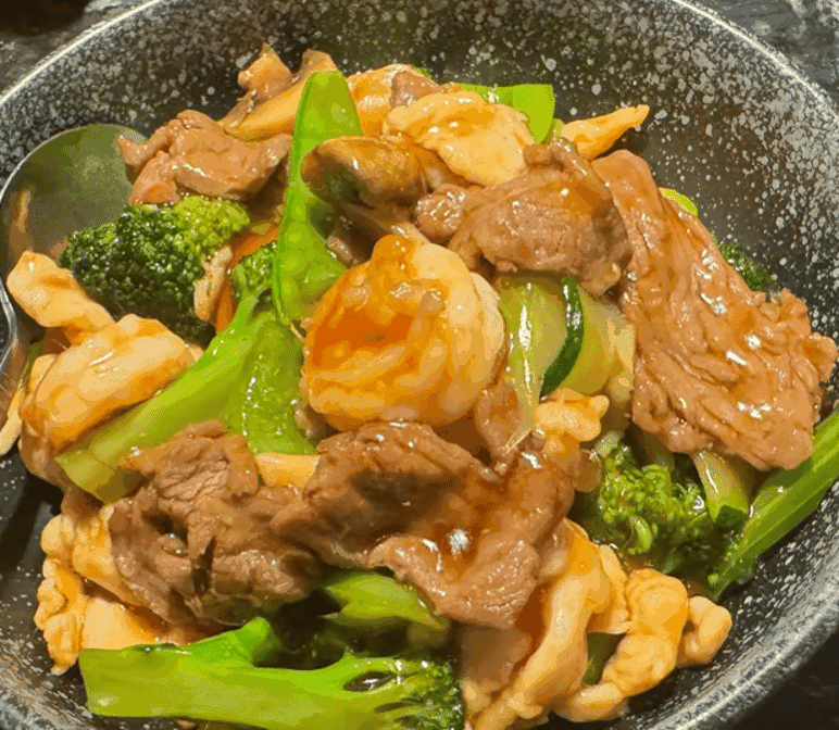 China Orchid by null