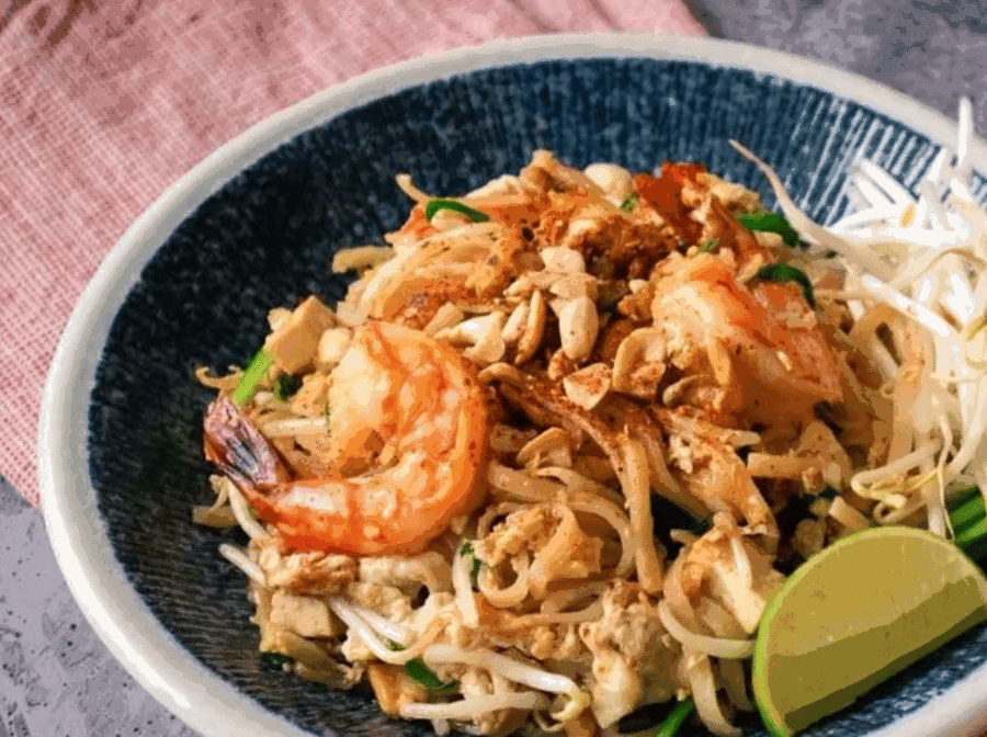 Chetuphon Thai by null