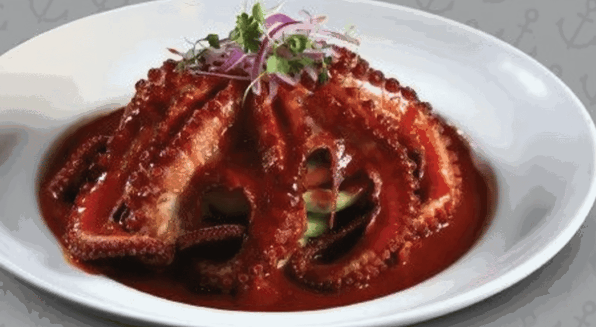 Emporio Sushi & Mariscos by null