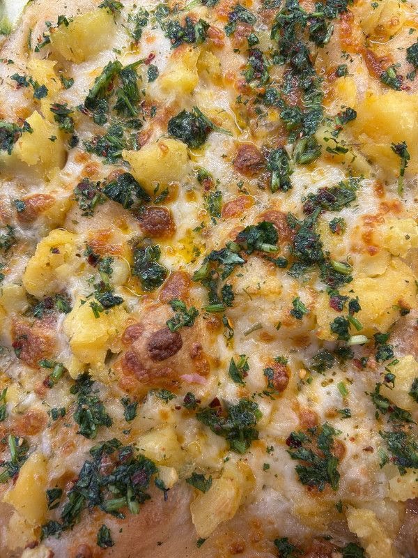 Acciuga Pizza by null