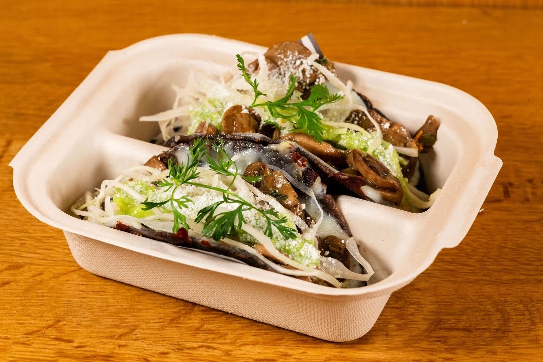 ploo Taqueria by null