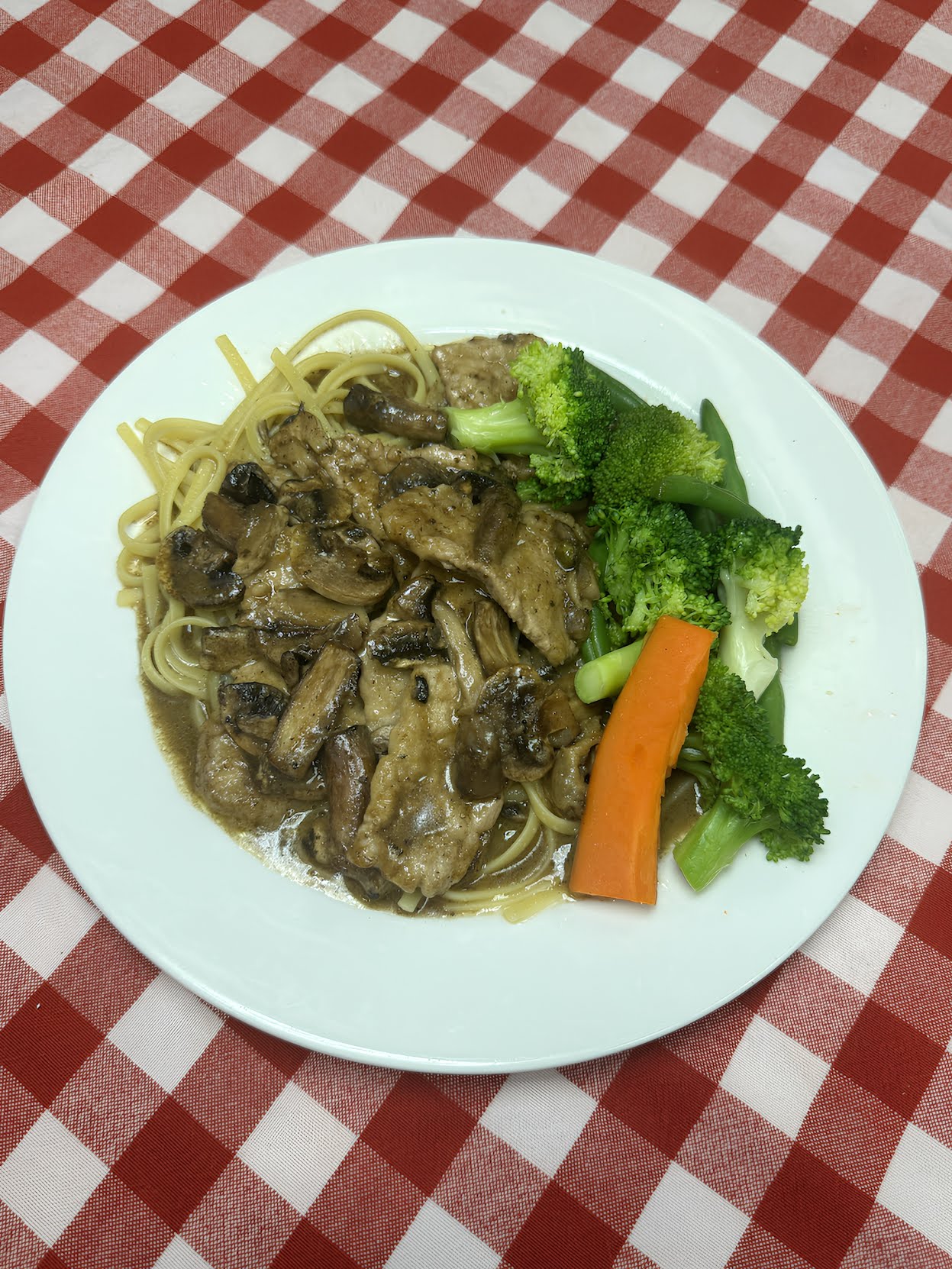 Angeli's Restaurant & Catering by null