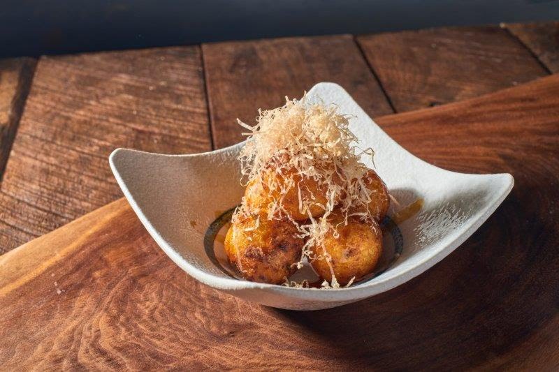 Rocket Sushi Conveyor Belt by null