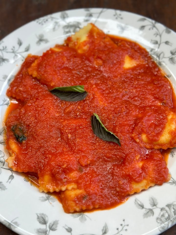 Luna Pasta e Dolci Take-Away by null