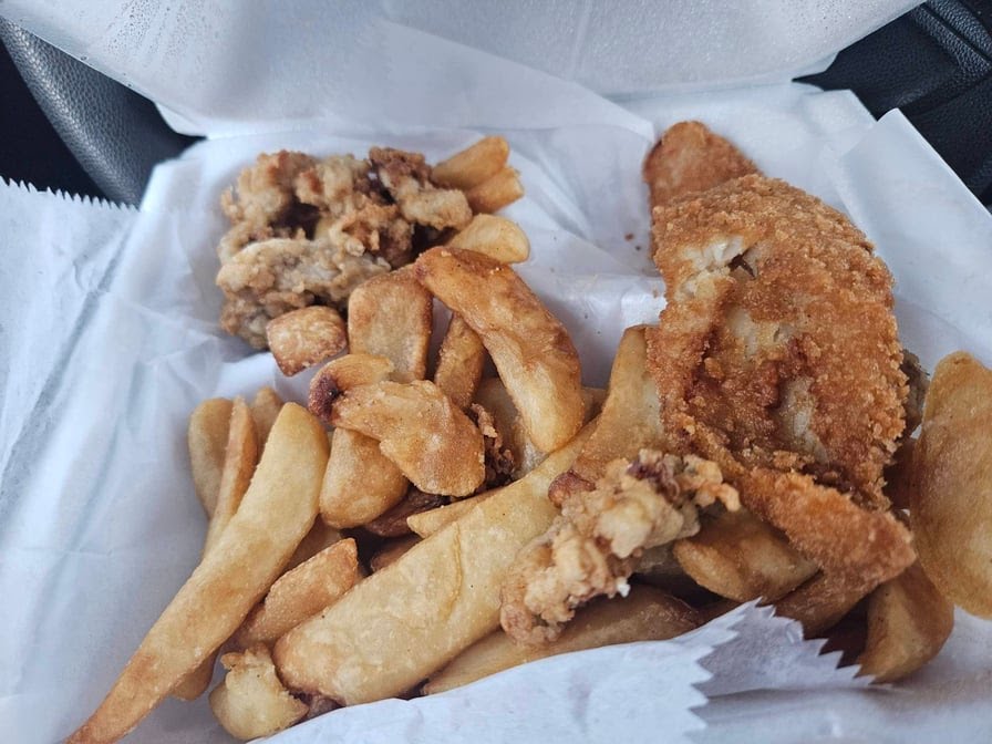 Jake's Restaurant & Bar by null