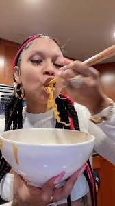 lsm onion girl posing|My people them say onions don cost ooo, Seriously this is becoming a very  funny reoccurrence it's either tomatoes, ,pepper, crefish , ginger or Onion,  but the beauty of it all is