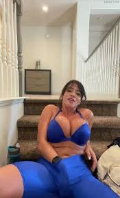 Porn stars and bigtits creampie busty stepmom while dad jpg x Ariella ferrera stepmom