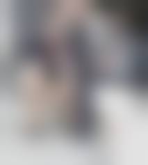 主婦　しゃがみパンチラ|熟女のしゃがみパンチラ！油断したBBAがしゃがんだ結果・・・ | エロログZ