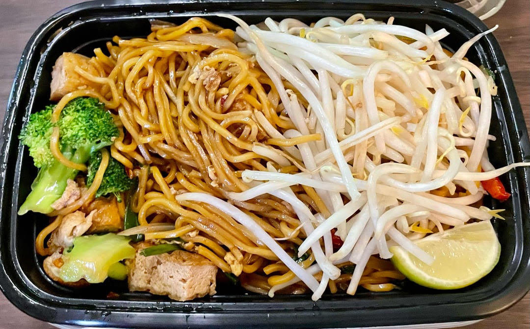 Ladda Thai House by null