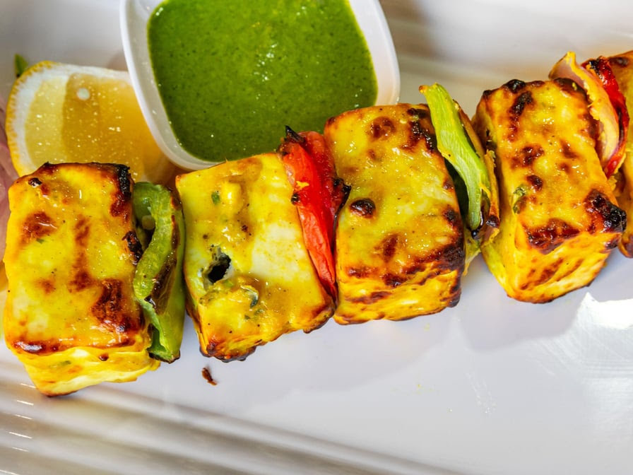 Curry and Tikka by null