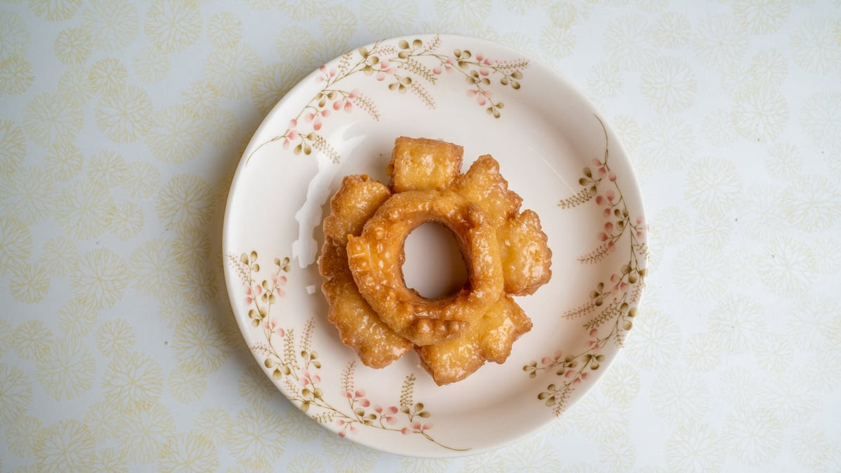 The Jelly Donut by null