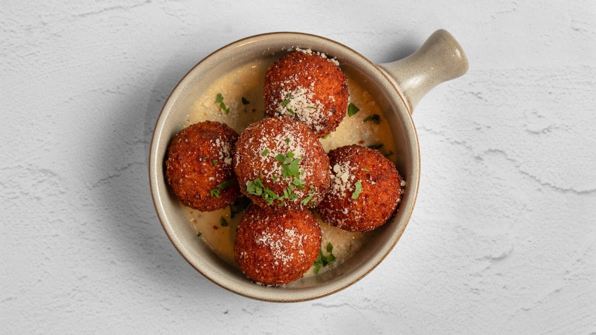 Adrienne’s Pizzabar by null