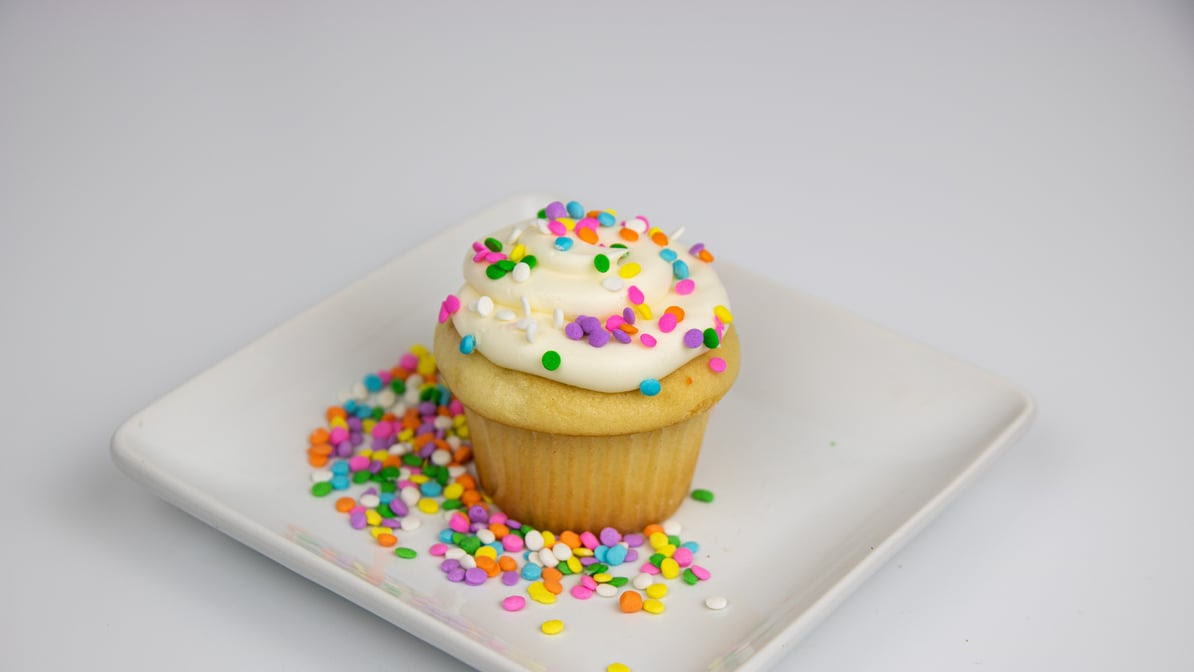 FAT Cupcake by null