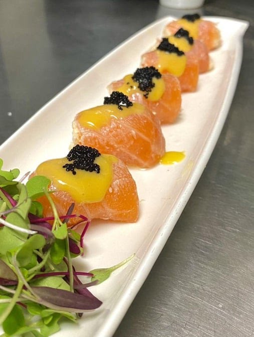 Sushi Kinoya by null