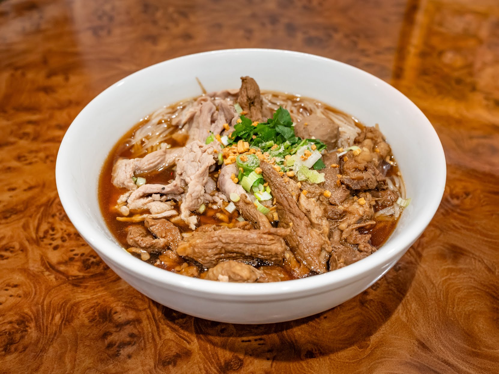 Bai Kao Thai by null