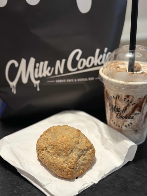 Milk N Cookies by null