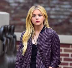 Chloe moretz dresses down in tight gym jpg x Chloe grace moretz