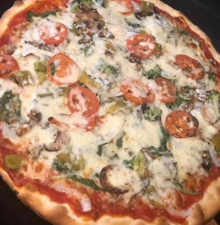 Juniors Pizza, Subs & Wings by null