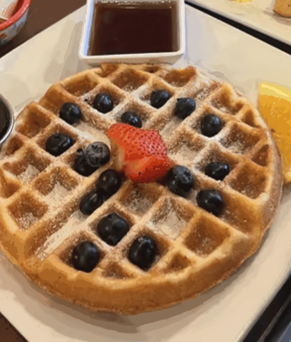 Shugga Hi Bakery & Cafe by null