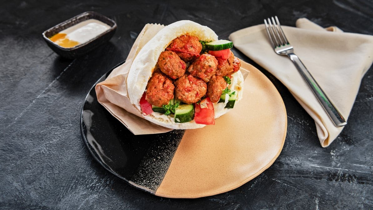 Falafel Salam by null