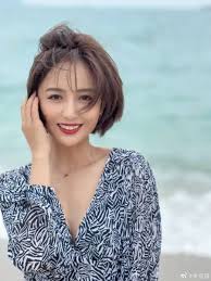 Sexinsex 明星合成佟丽娅|断奶》佟丽娅新娘发型丸子头显清新|佟丽娅|新娘|发型_新浪时尚_新浪网