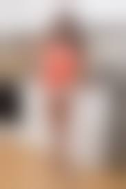 голая жена на кухне|Рыжая жена позирует голая на кухне - фото