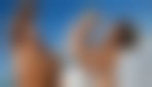  голые при  детях'|