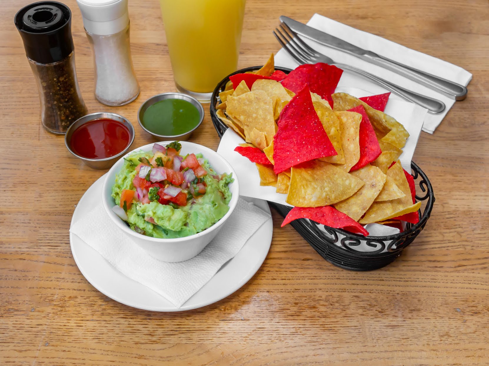 The Heights Bar & Grill by null