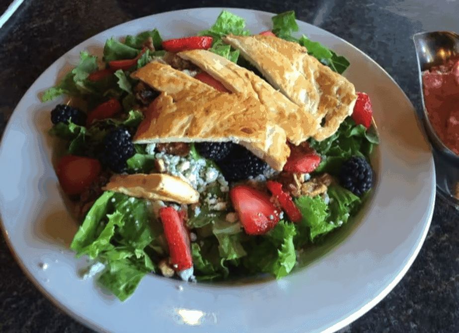 The Cracked Egg by null